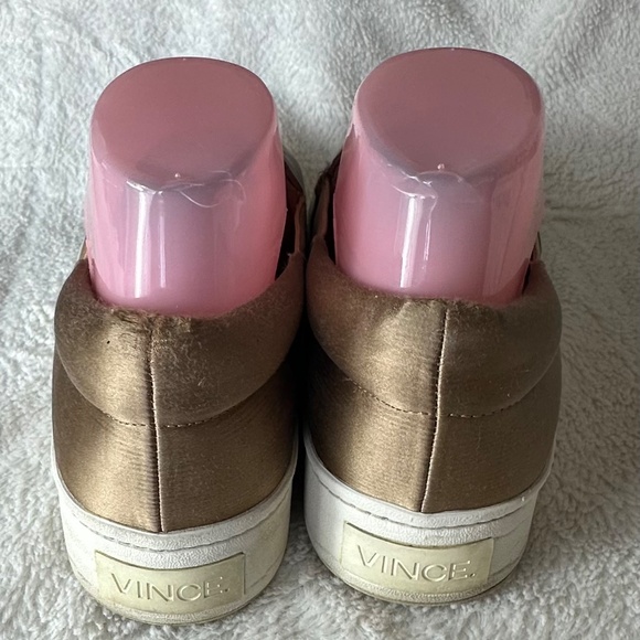 Vince Warren Platform Sneaker Shoes Loafers Sz 9 Tan Gold Satin Fawn Slip On - Picture 6 of 11